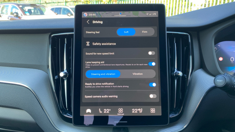 Volvo XC60 2.0 B5P Plus Black Edition 5dr AWD Geartronic Petrol Estate